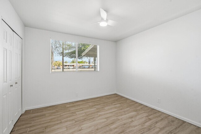 Building Photo - Pending/ Rented - Spacious 3-Bed, 2-Bath East Tucson Home with Large Yard & Open Layout