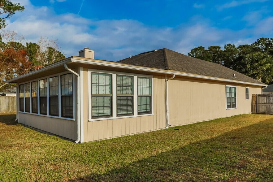 Building Photo - 2977 Tuscarora Tr