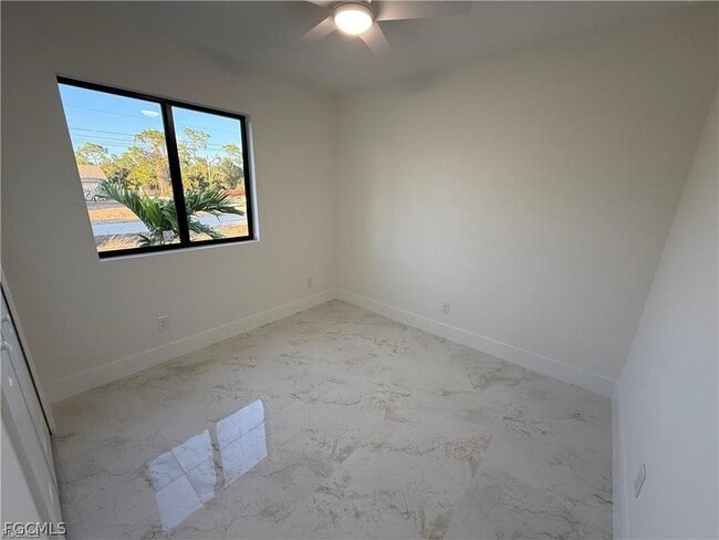 Building Photo - 1706 NW 19th Terrace