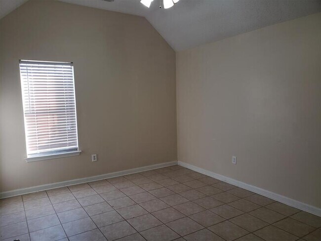 Building Photo - 4187 Rainey Woods Dr