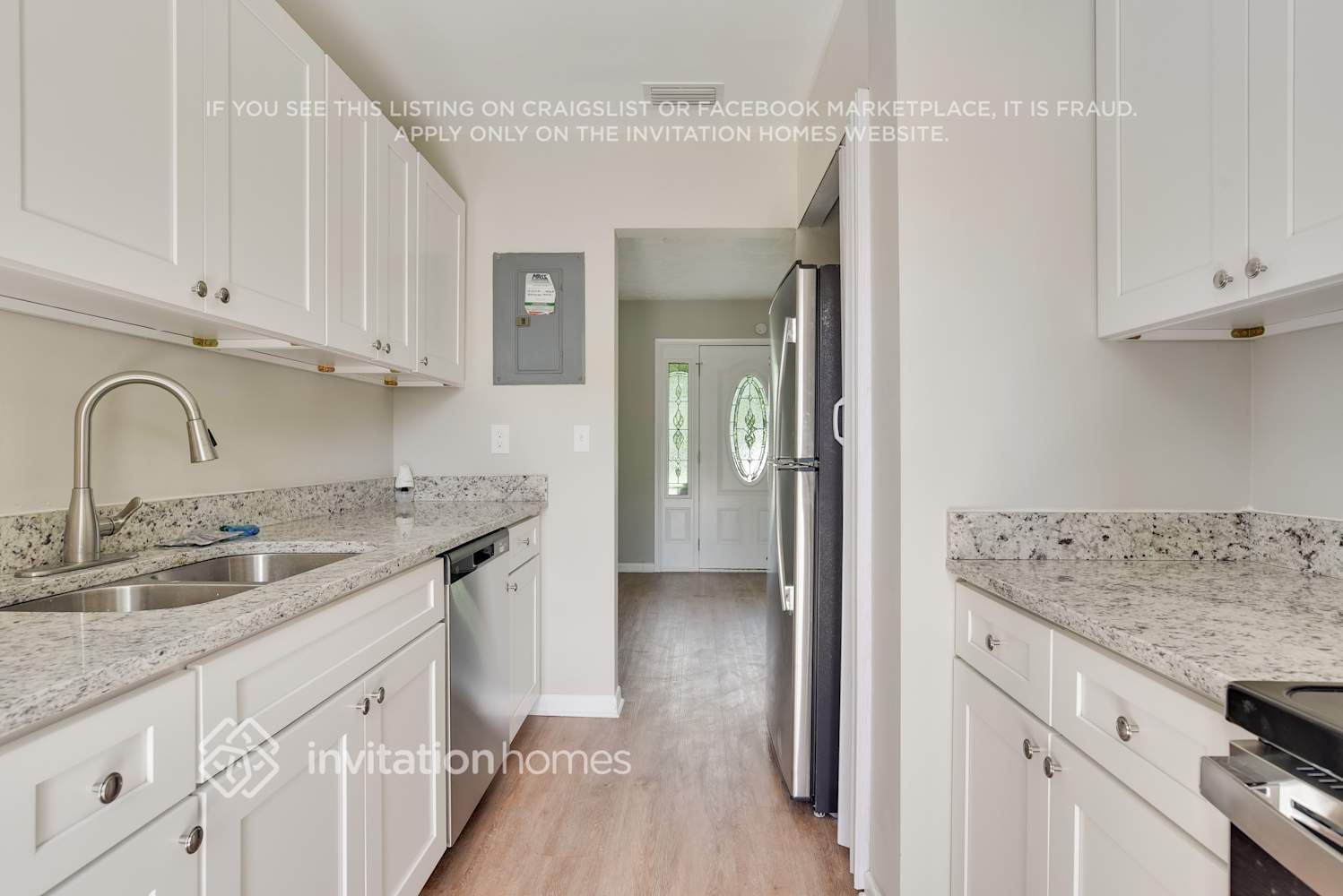 Building Photo - 1111 Hastings Dr