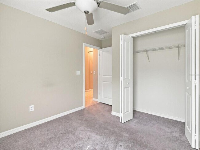 Building Photo - 13432 Crest Lake Dr