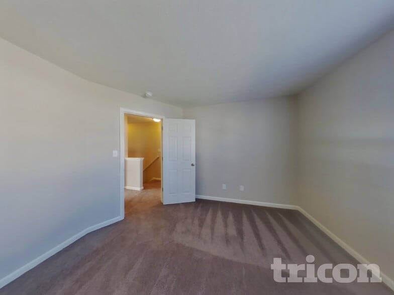 Building Photo - 11104 Waterfield Pl