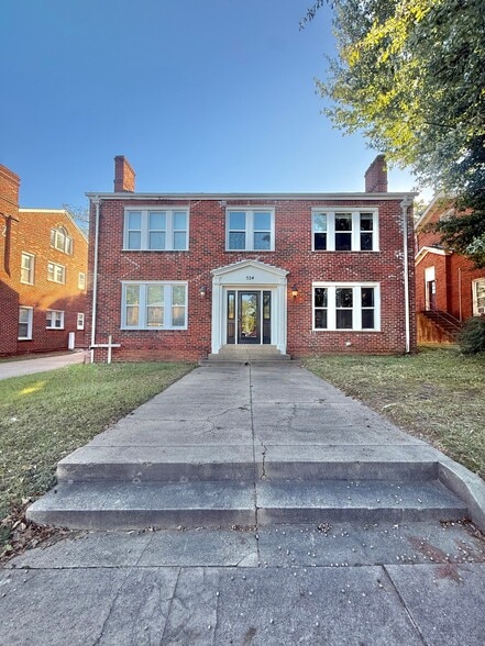 Building Photo - 524 S Fannin Ave