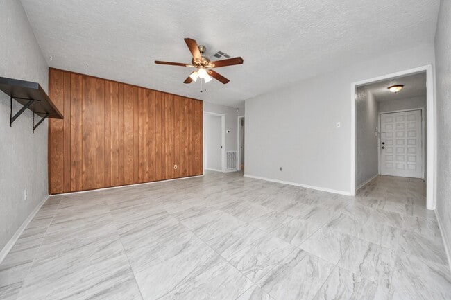 Building Photo - 4830 Ridgestone St
