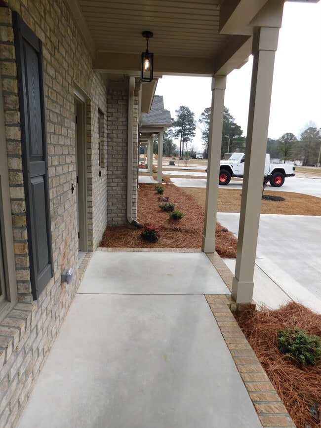 Building Photo - 434 Lancaster Rd