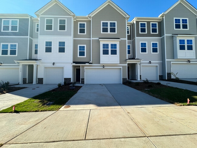 Primary Photo - Room in Townhome on Castle Loch Ln