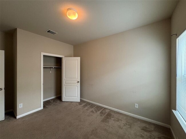 Building Photo - 13417 Cantarra Dr