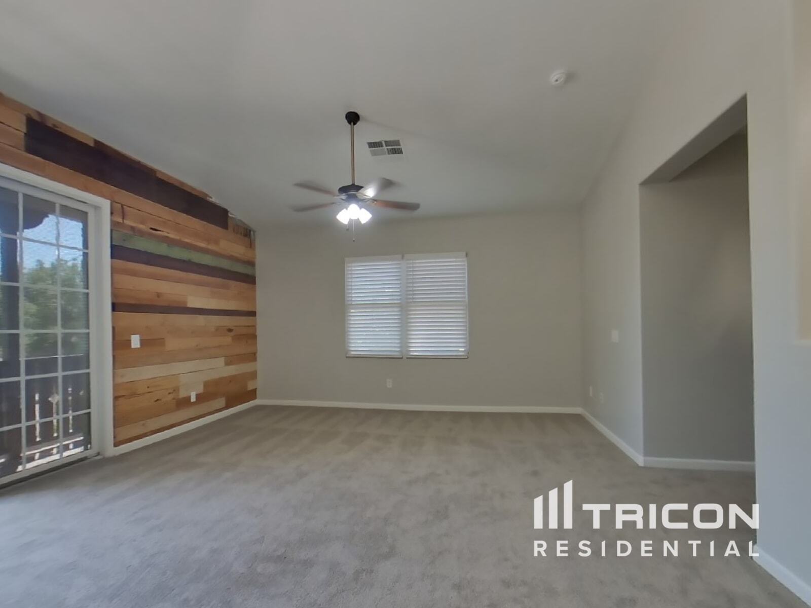 Building Photo - 1382 S Sabino Dr