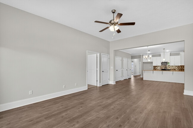 Building Photo - 7232 Paisley Cir