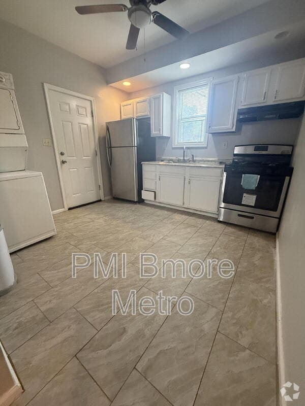 Building Photo - 4021 Carlisle Ave