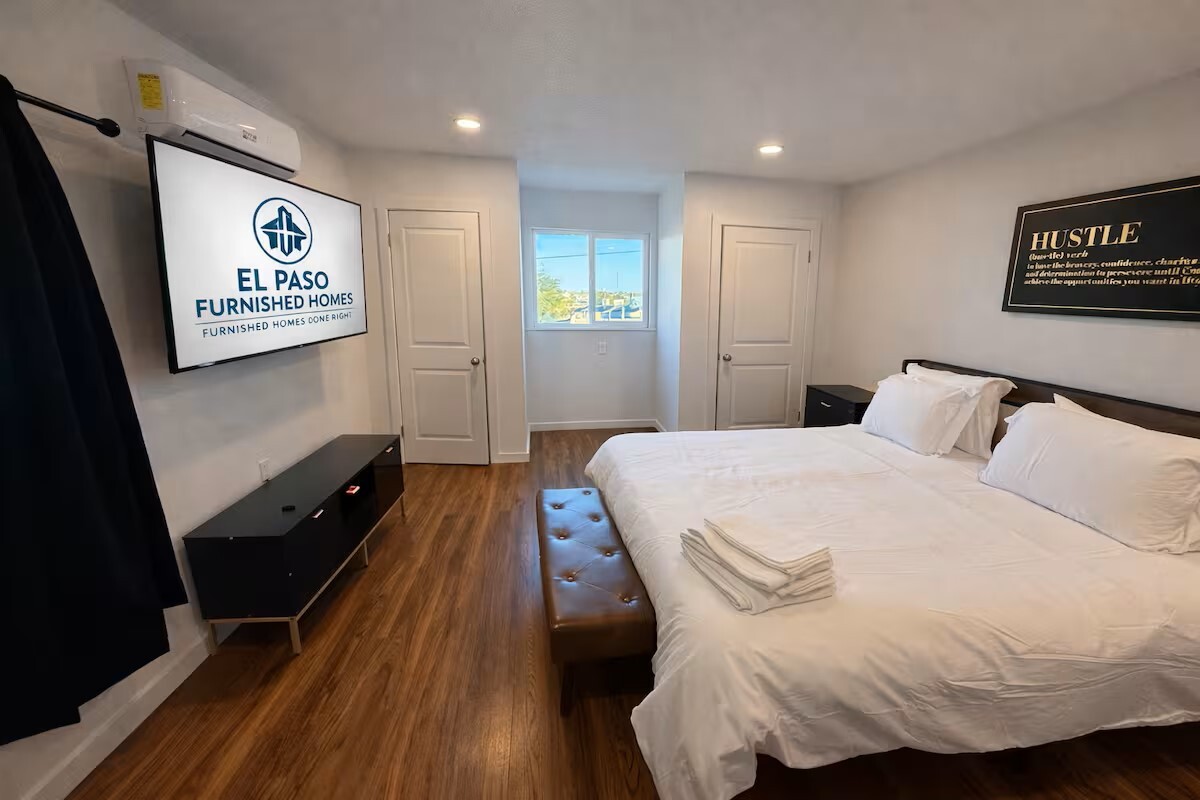 Building Photo - 3711 Nashville Ave