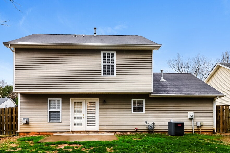 Building Photo - 15222 Eric Kyle Dr