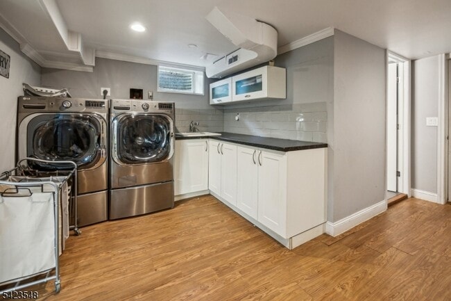 Building Photo - 678 Springfield Ave