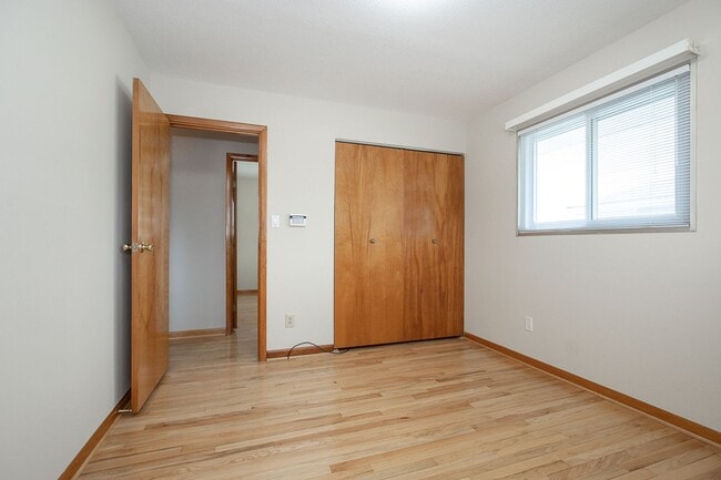 Building Photo - # Bedroom/2 Bath Single family!  Brook Park! Finished Basement