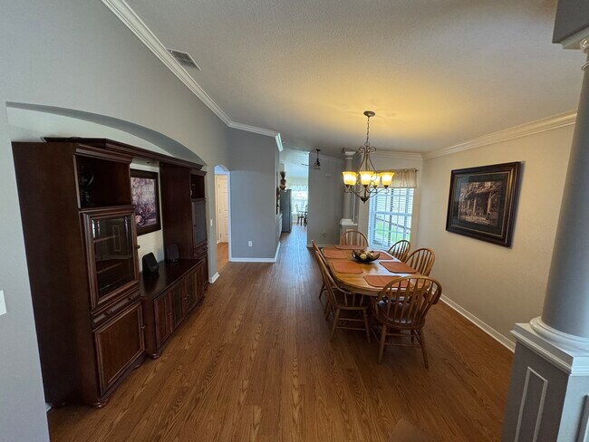 Building Photo - 353 Acadia Dr
