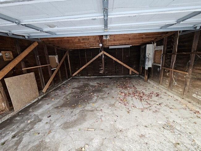 Building Photo - 3788 W 34th St