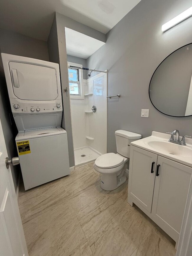 Building Photo - 1637 South Ave