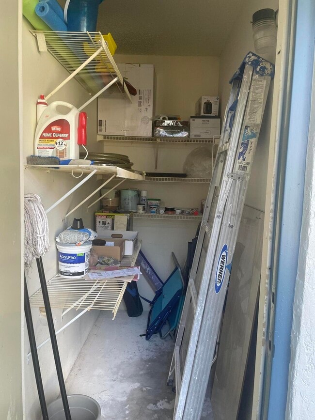 Building Photo - 7523 S Oriole Blvd