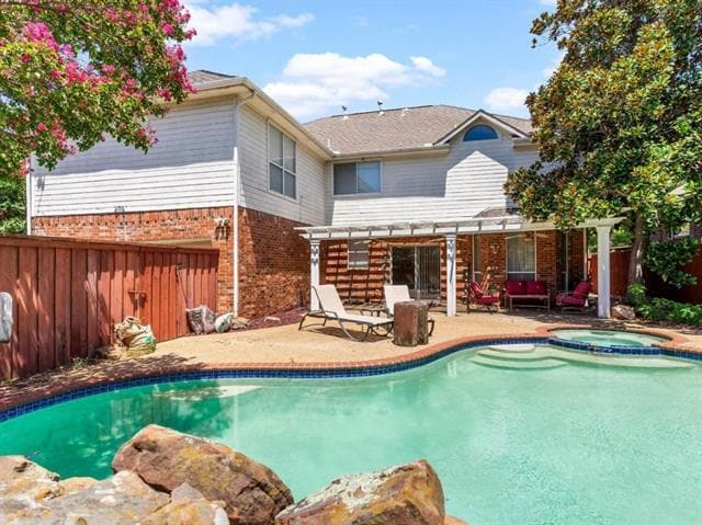 Building Photo - 2116 Houlton Ln