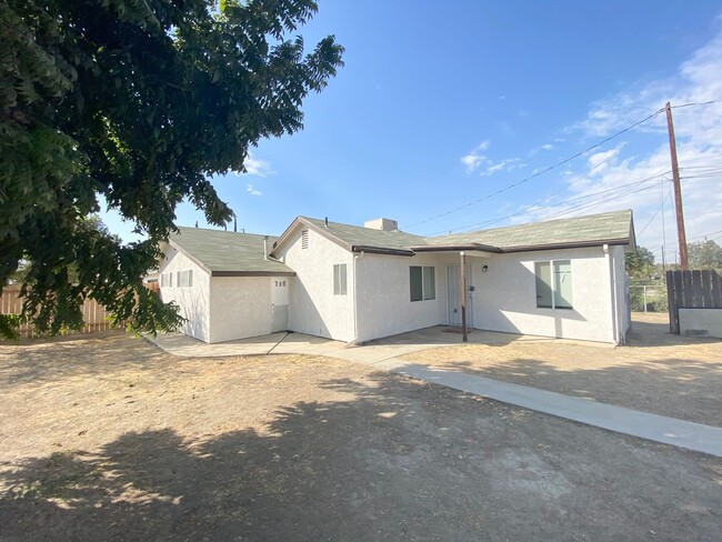 Primary Photo - Single-family home with flexible leases - ...