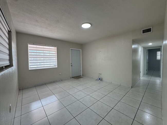 Building Photo - 3540 NW 95th Terrace