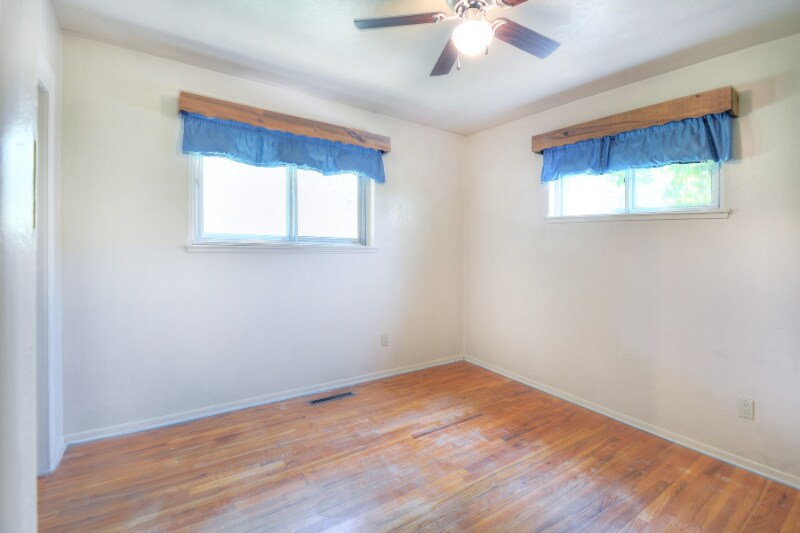 Building Photo - 1613 Sherman St