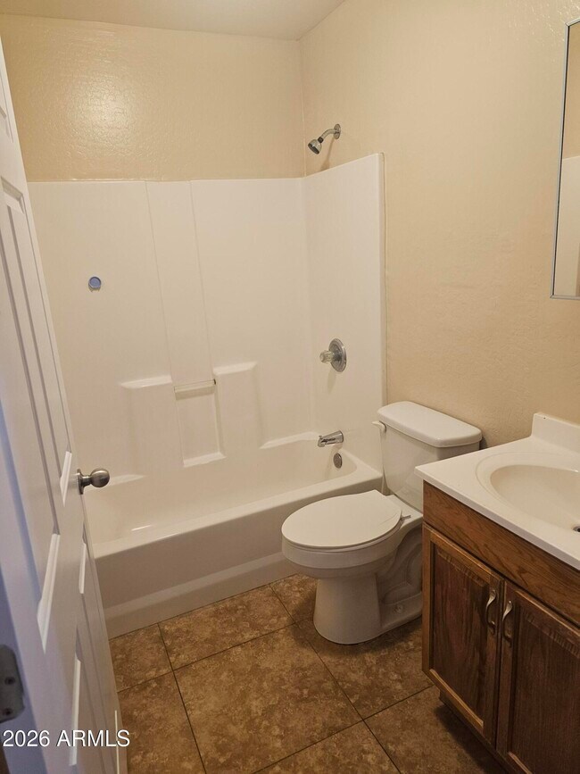 Building Photo - 231 E Mohave St