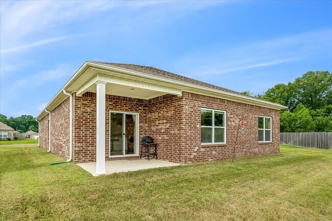 Building Photo - 4786 Barrett Oaks Dr