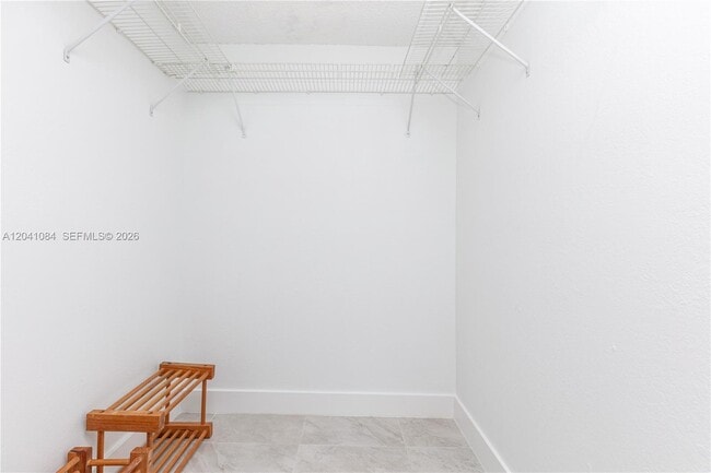 Building Photo - 2513 San Remo Cir