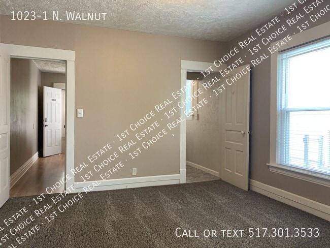 Building Photo - 1023-1 N. Walnut-
