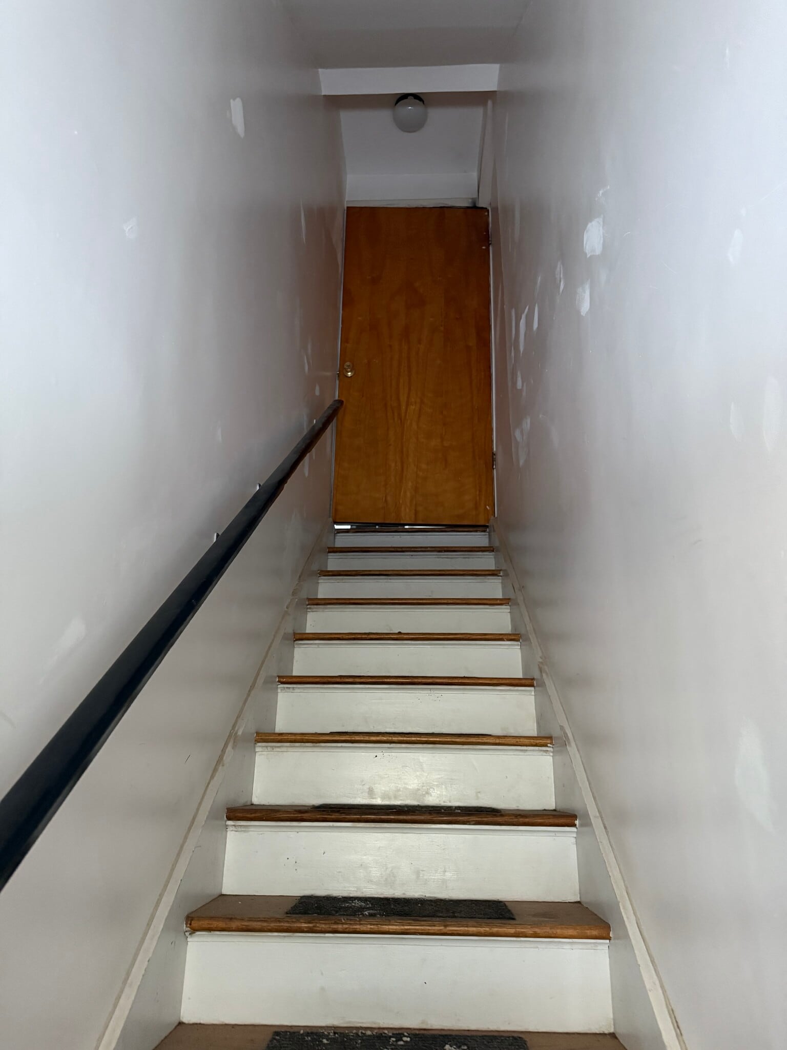 Building Photo - 93 Main St