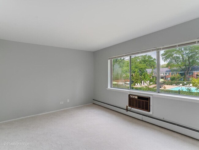 Building Photo - 2407 S Goebbert Rd