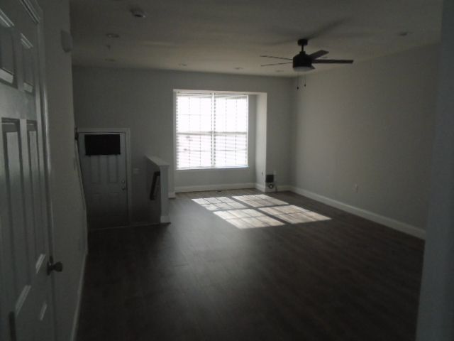 Building Photo - 7614 Oakpost Ct
