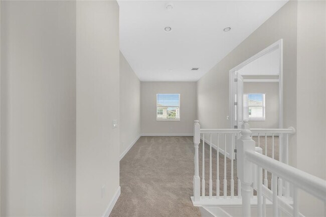 Building Photo - 14965 RedCove Pl