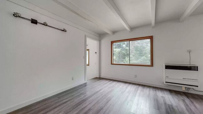Building Photo - Gated, Pet-Friendly Cabin With 1.3 Acres Of Wooded Views