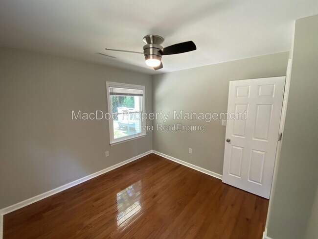 Building Photo - 16623 Braswell St