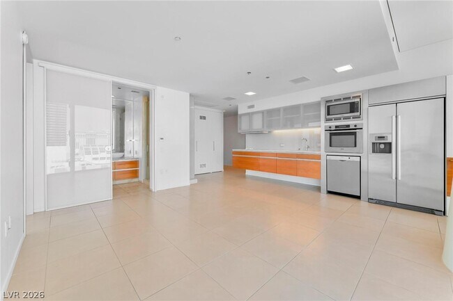 Building Photo - 3722 S Las Vegas Blvd