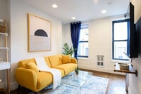 Building Photo - 69a Clinton St