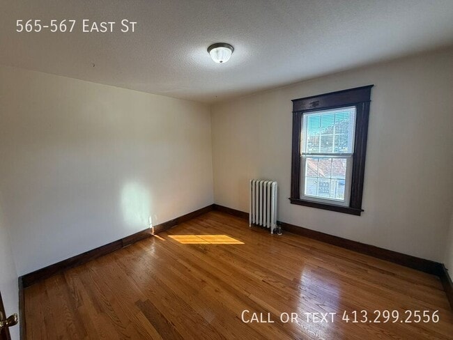 Building Photo - 565-567 East St-