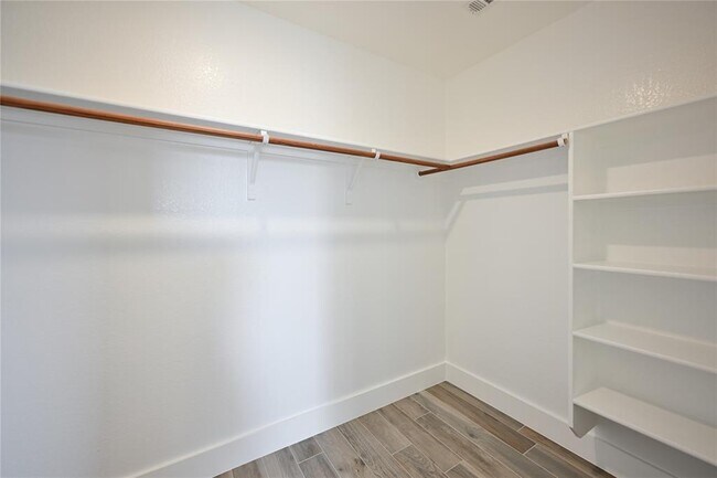 Building Photo - 13617 Coomer Path
