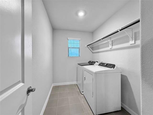 Building Photo - 209 Greenbriar Ln