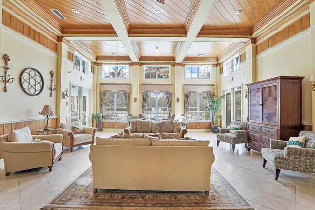 Building Photo - 276 Murcia Dr