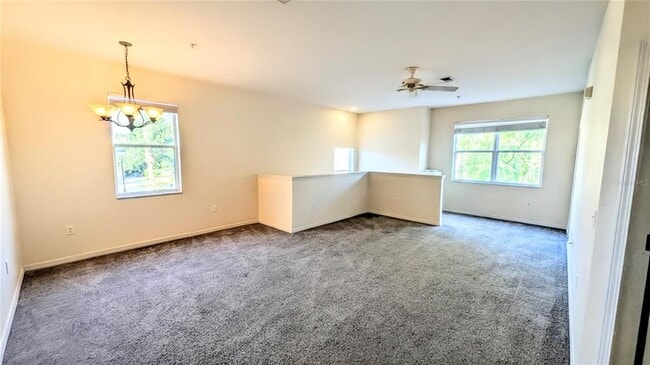 Building Photo - 3711 Parkridge Cir