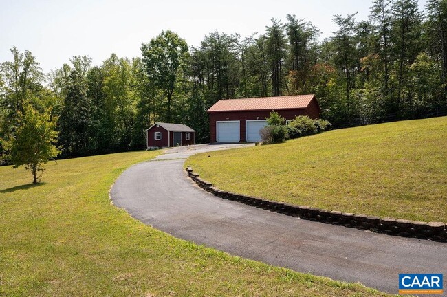 Building Photo - 4122 Green Creek Rd