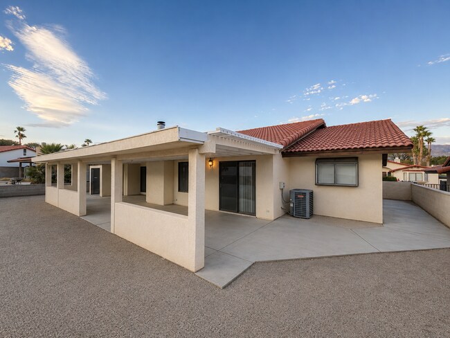 Building Photo - 64319 Doral Dr