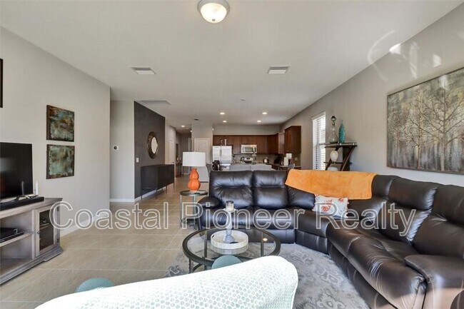 Building Photo - 16321 Treasure Point Dr