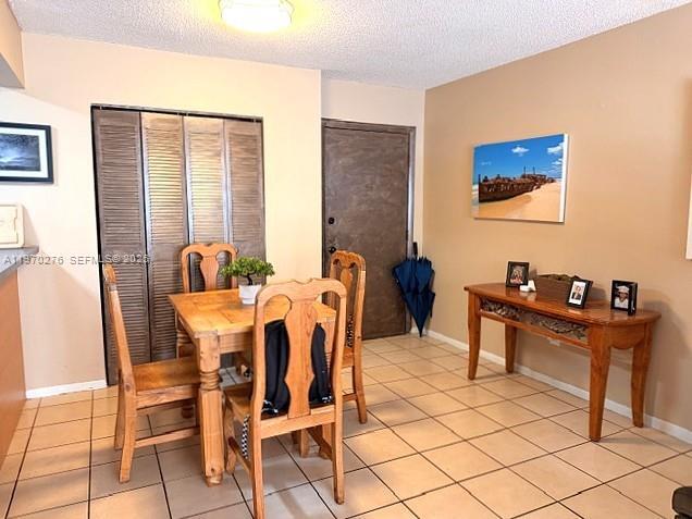 Building Photo - 8889 Fontainebleau Blvd