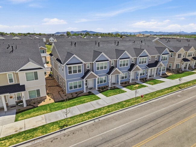 Building Photo - 961 W 1000 N