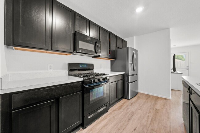 Building Photo - 18107 Rockvine Dr